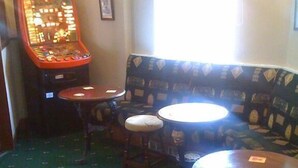Bar (di hartanah)