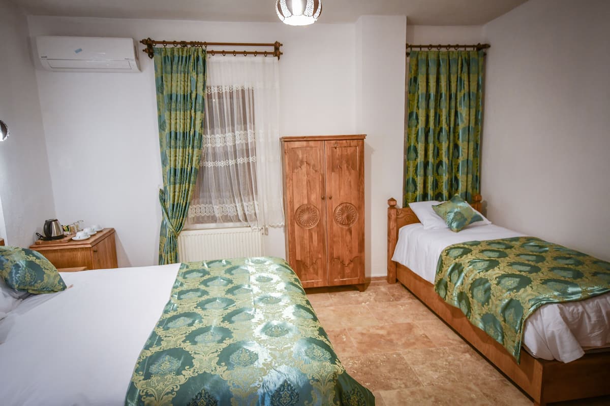1 bedroom, desk, soundproofing, iron/ironing board