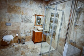 Deluxe Double Room | Bathroom - Cappadocia Sightseeing Hotel (Nevsehir)