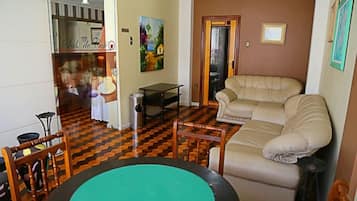 Coin salon dans le hall