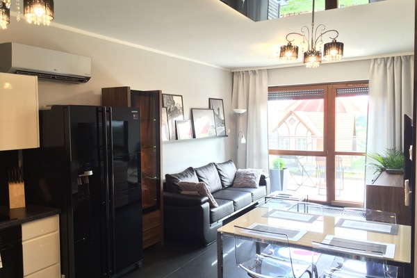 Deluxe Apartment, 1 King Bed with Sofa bed, River View | Premium bedding, desk, blackout curtains, iron/ironing board