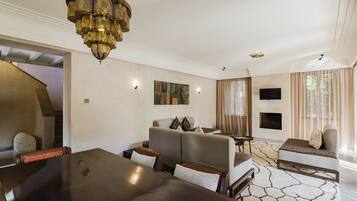 Superior Villa, 3 Bedrooms, Private Pool | Living area