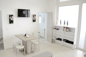 Appartement | Dineren op de kamer