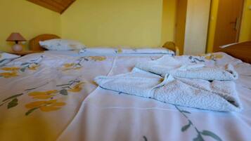 Căn hộ, ban công | Bàn, bàn ủi/dụng cụ ủi quần áo, truy cập Internet không dây miễn phí