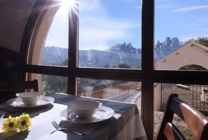 Food court - Hotel Rural la Frasera (Vacarisses)