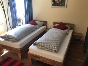 Habitación doble, 1 cama doble, vistas al jardín (incl. end cleaning fee €35) | Sistema de insonorización y wifi gratis