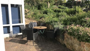 Apartment, 1 Doppelbett und Schlafsofa (inkl. Endreinigungsgebühr €35) | Grill-/Picknickplatz