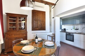 Apartment, 1 Bedroom | Private kitchen