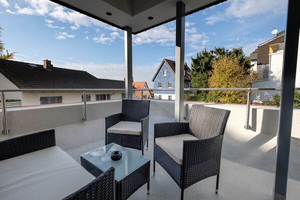 Apartment, 1 Double Bed and Sofa, Balcony (incl. end cleaning fee 20 EUR) | Balcony view - Ferienapartment in Zwingenberg (Zwingenberg)