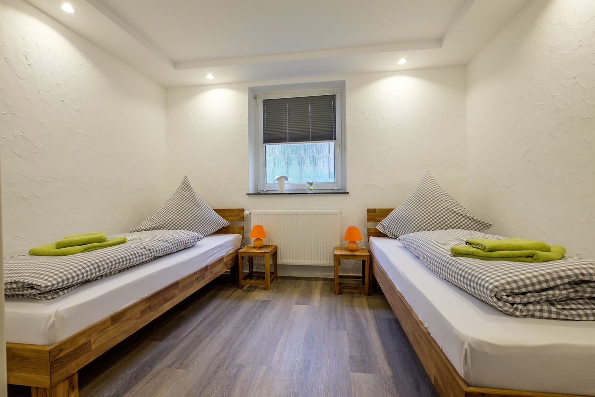 Apartment, 1 Double Bed and Sofa, no balcony (incl. end cleaning fee 20 EUR) | WiFi (free), bed sheets