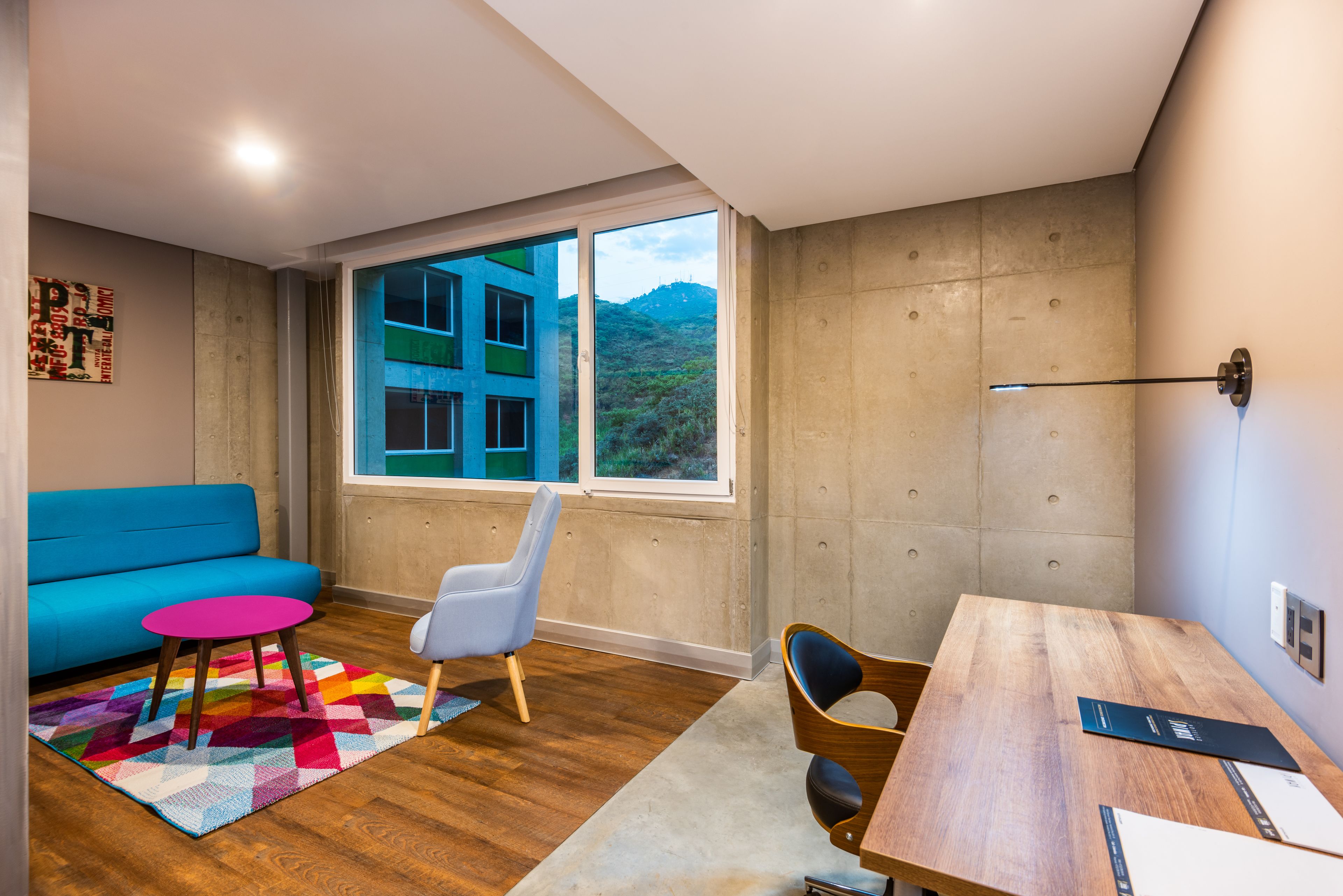 1 bedroom, premium bedding, memory-foam beds, minibar