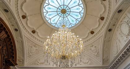 St Giles House Hotel
