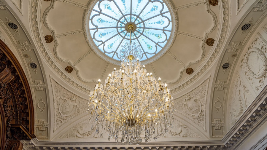 St Giles House Hotel