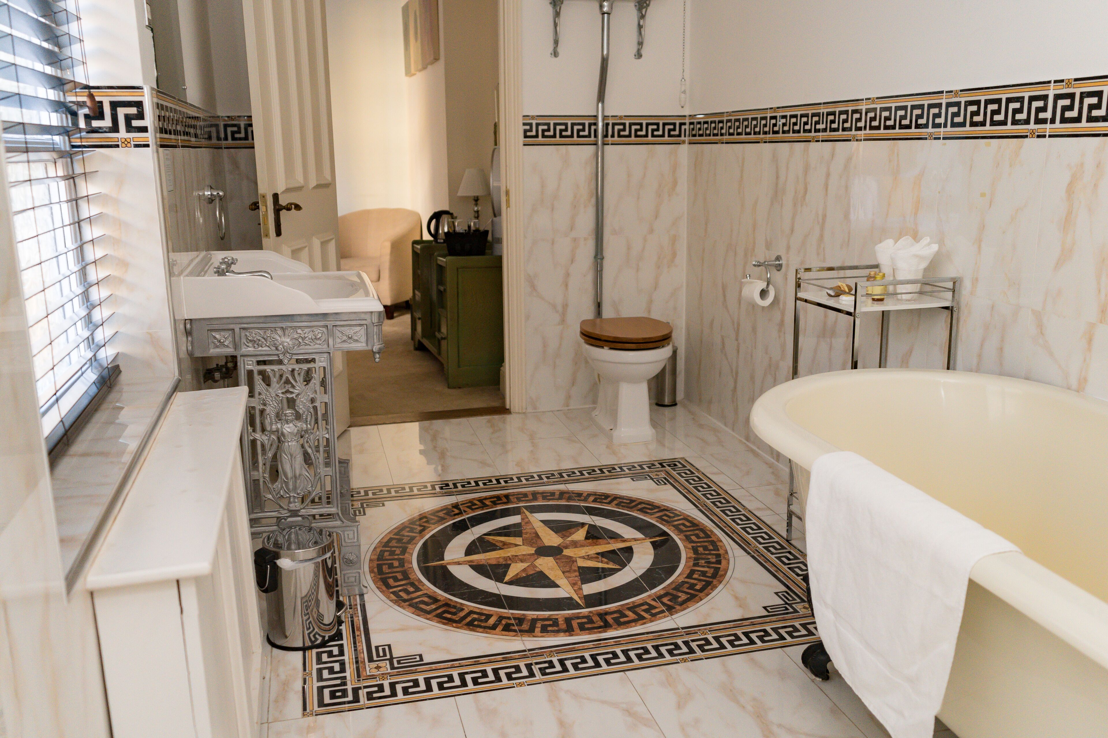 the georgian double (dog friendly) | bathroom | shower, rainfall showerhead, hair dryer, towels