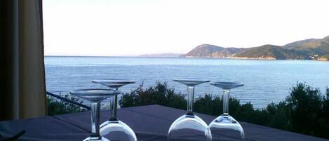 Vue depuis lâhĂ©bergement