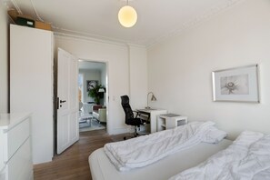 Individually decorated, individually furnished, free WiFi, bed sheets - Apartment Bentzonsvej 11 4th floor (Frederiksberg)