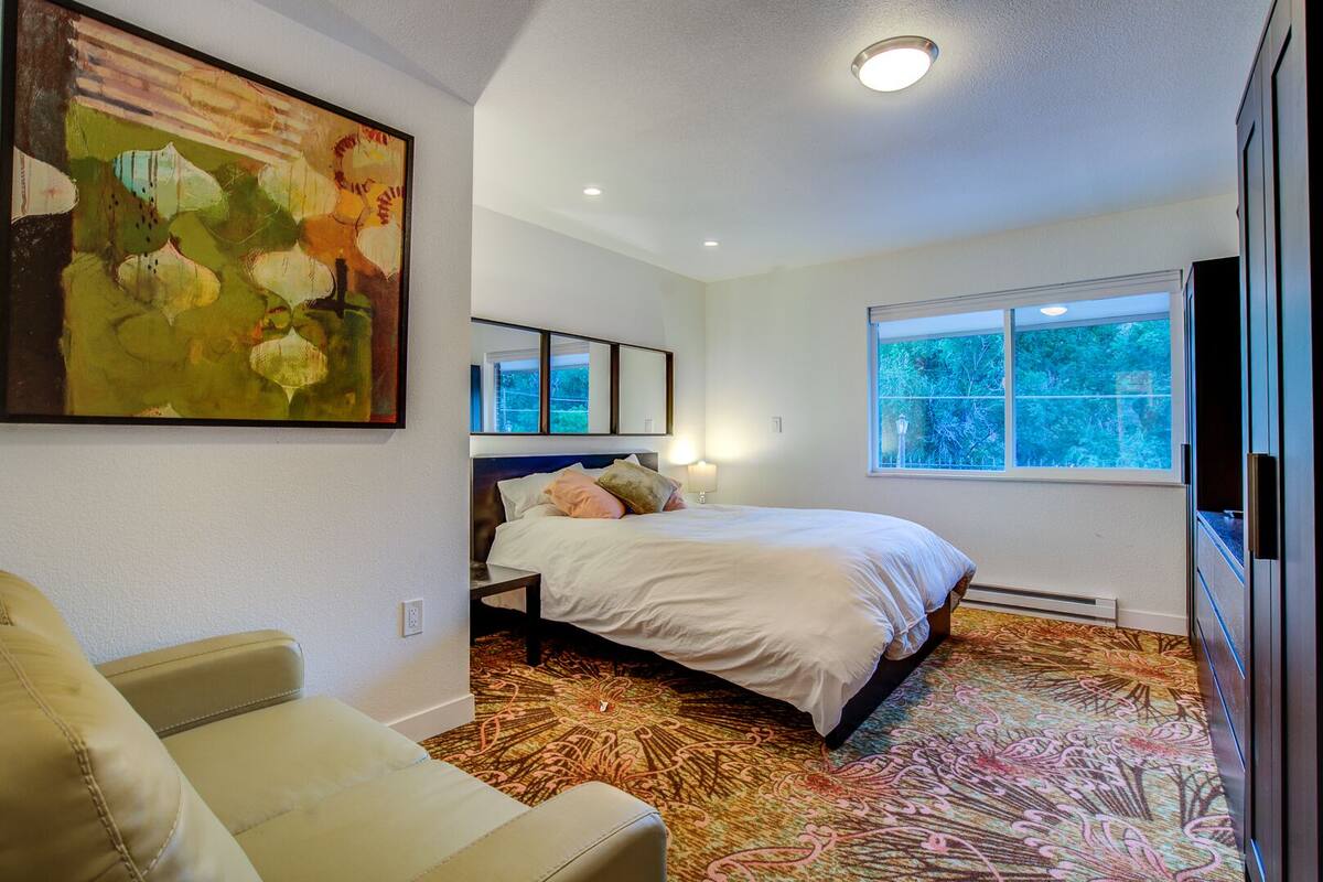 Habitación de lujo, 1 cama de matrimonio grande | Sábanas de algodón egipcio y ropa de cama de alta calidad