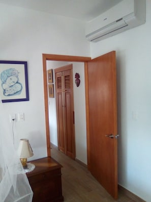 Apartemen, 2 kamar tidur | 2 kamar tidur, meja kerja, dan ruang kerja ramah laptop