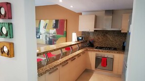 Private kitchen - Via 38 C01 by Realty Group (Playa del Carmen)