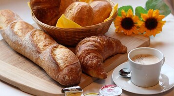 Desayuno continental incluido los días de semana