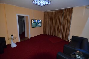 40-inch LED TV with digital channels, TV