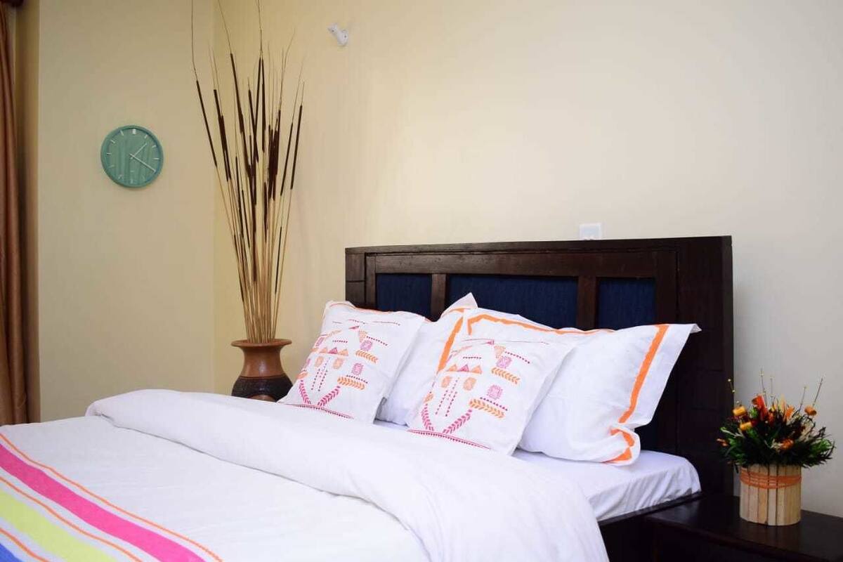 iron/ironing board, free rollaway beds, free wifi