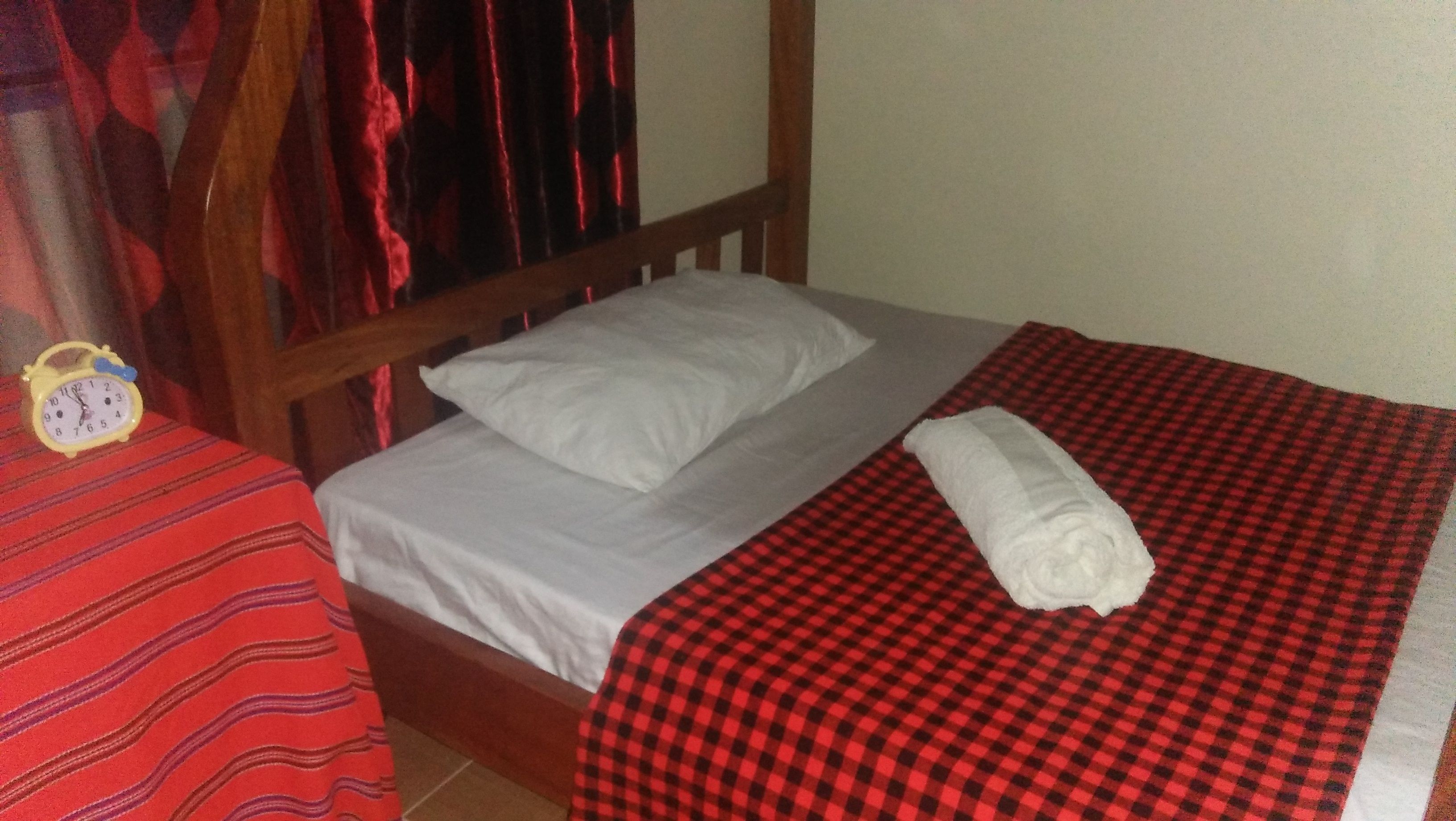 comfort apartment | iron/ironing board, free rollaway beds, free wifi