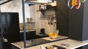 아파트 | 전용 주방 | 커피/티 메이커, 대용량 냉장고, 오븐, 쿡탑