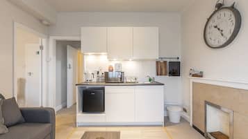 Apartment, 1 Double Bed with Sofa bed | Private kitchen