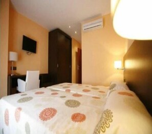 Free cots/infant beds, free WiFi - Hotel Montesa by Bossh Hotels (Sant Mateu)