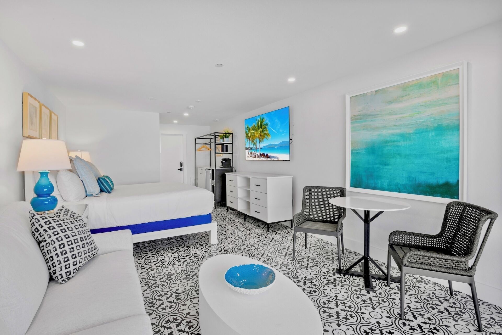 beachfront luxury king room | 1 bedroom, premium bedding, pillow-top beds, individually decorated