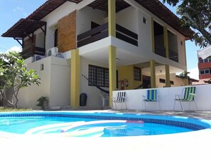 Indoor pool, open 7:00 AM to 9:00 PM, sun loungers - Pousada Portal do Cabo (João Pessoa)