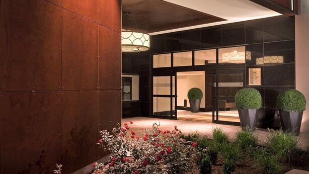 Exterior - Sheraton Stamford Hotel (Stamford)
