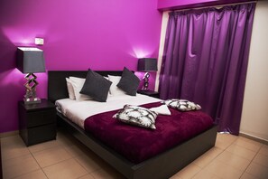 Apartment, 2 Bedrooms (2.5 Bathrooms) | 2 bedrooms, premium bedding, iron/ironing board, cribs/infant beds
