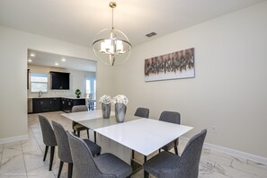 하우스, 침실 6개 | 6 개의 침실