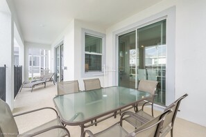 House, 6 Bedrooms | Terrace/patio