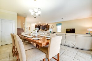 獨棟房屋, 多張床 | 房內用餐區