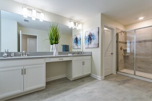 Ferienhaus, 5 Schlafzimmer | Badezimmer
