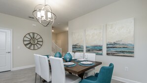 In-room dining - Champions Gate Exec Villas- 1577tl (Davenport)