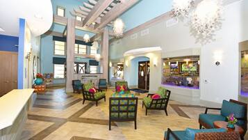 House, Multiple Beds | Lobby sitting area