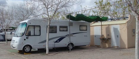 Wi-Fi (biaya tambahan)