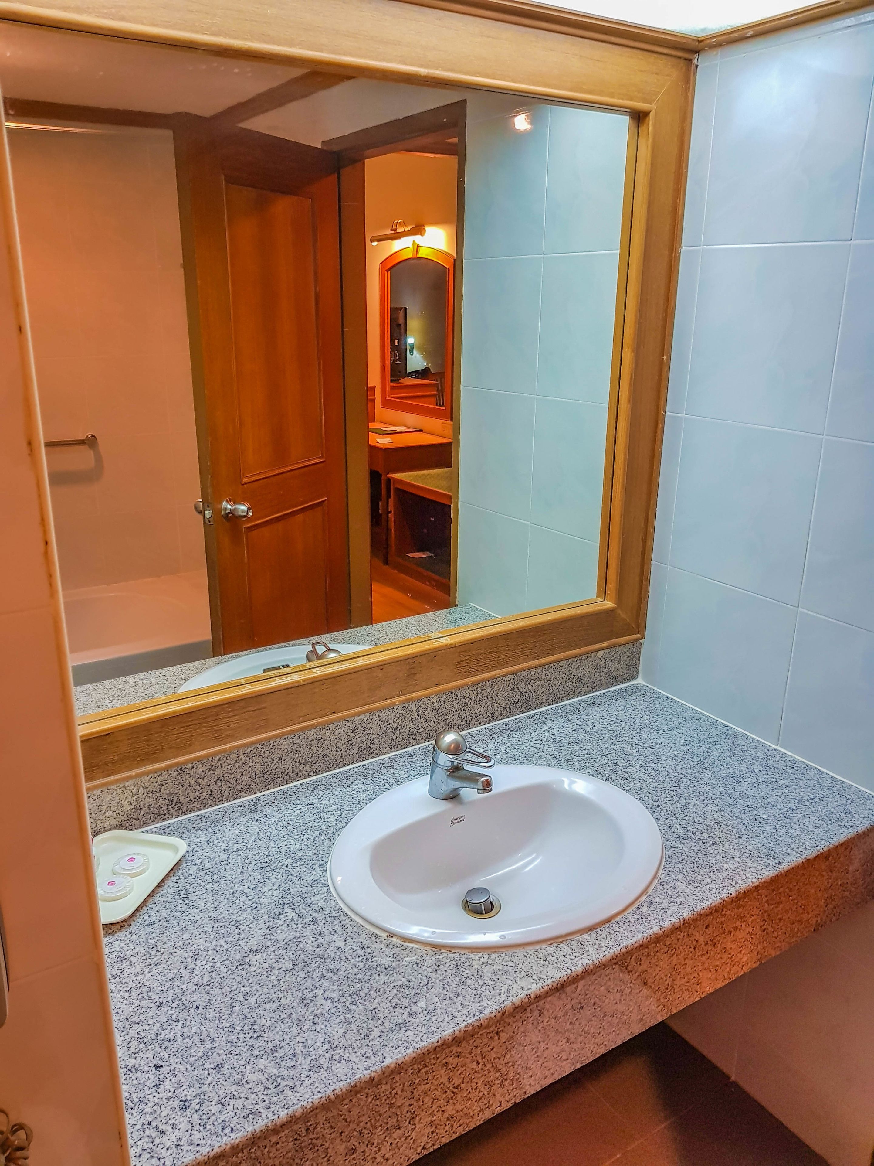 shower, free toiletries, slippers, towels