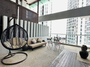 Suite Superior, 1 Tempat Tidur King, balkon | Pemandangan balkon