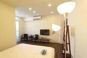 Blendingsgardiner, lydisolert, wi-fi (inkludert) og sengetøy