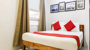 Desk, free WiFi, bed sheets