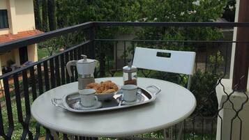 Zweibettzimmer, Balkon | Balkon