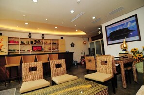 Lobby - Be My House (Magong)