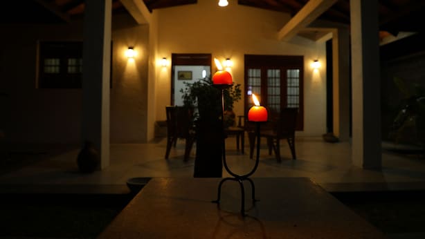 Front of property - evening/night - Yoho Wellington Holiday Home (Kandy)
