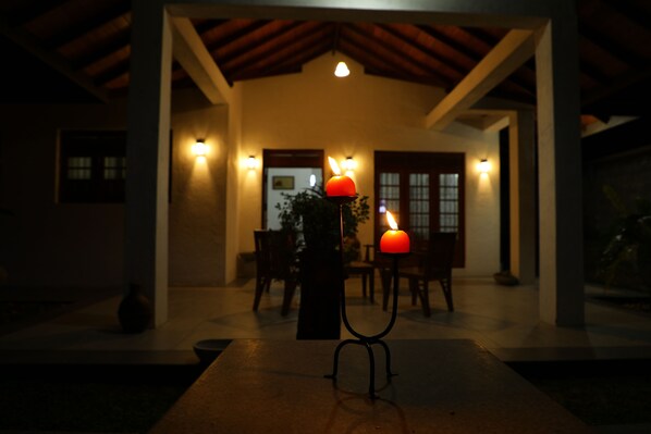 Front of property - evening/night - Yoho Wellington Holiday Home (Kandy)