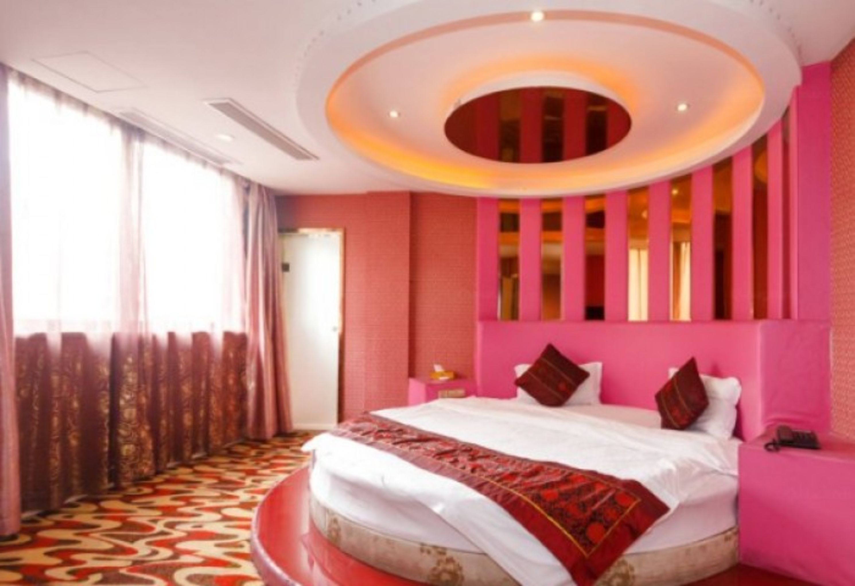 Exclusive Room, Non Smoking | Desk, blackout curtains, free WiFi